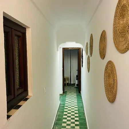 Ref. 45 Casa Pepe, Thompson 17 *